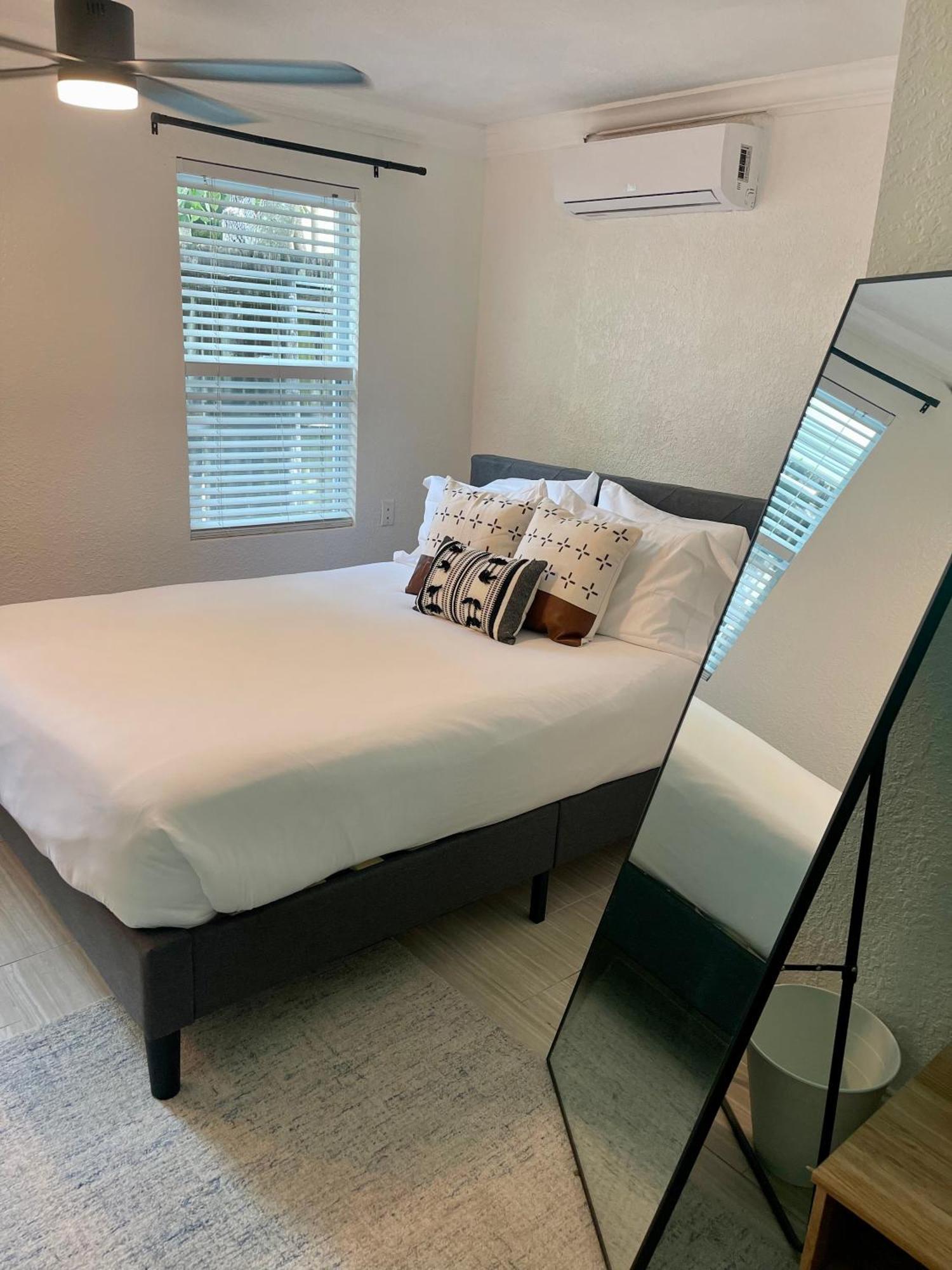 Las Olas Guest House فورت لودرديل المظهر الخارجي الصورة